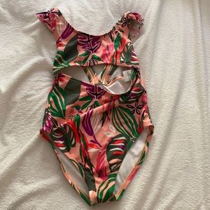 Ittle girls bathing suite